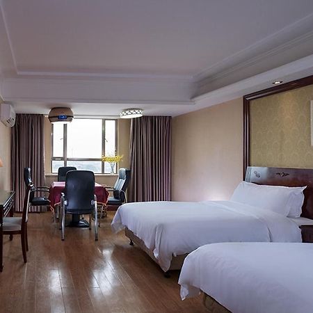 Vienna Hotel Dongguan Chang'An Mid Zhen'An Road エクステリア 写真